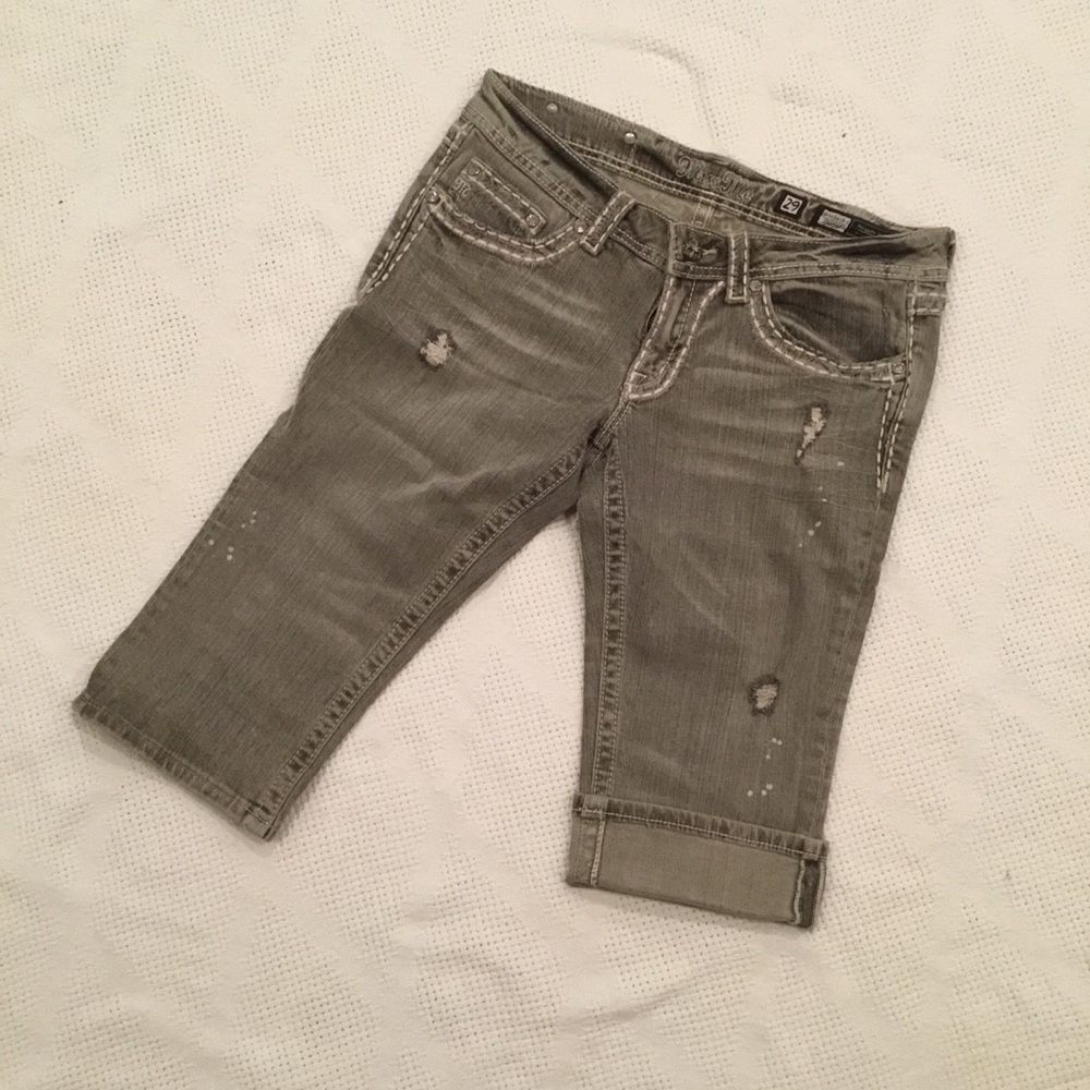 MISS ME SHORTS